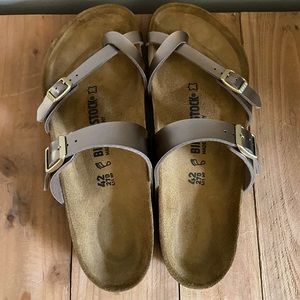 Birkenstock Mayari - Size 42